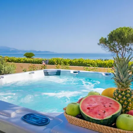 Sea Elegance Villa - On The Beach, By Zantewize Psarou  Εξωτερικό φωτογραφία
