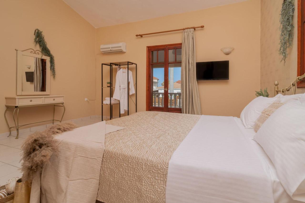 Sea Elegance - On The Beach, By Zantewize Villa *